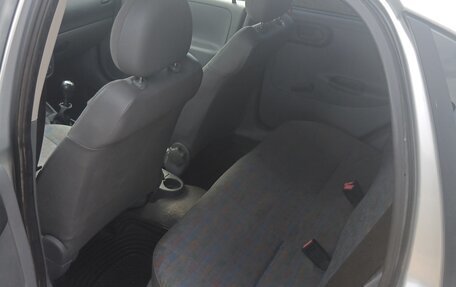 Opel Corsa C рестайлинг, 2001 год, 255 000 рублей, 12 фотография