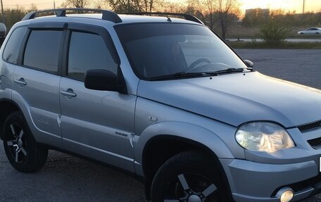 Chevrolet Niva I рестайлинг, 2011 год, 800 000 рублей, 2 фотография