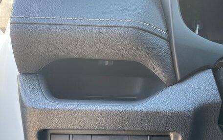 Toyota RAV4, 2020 год, 2 899 900 рублей, 11 фотография