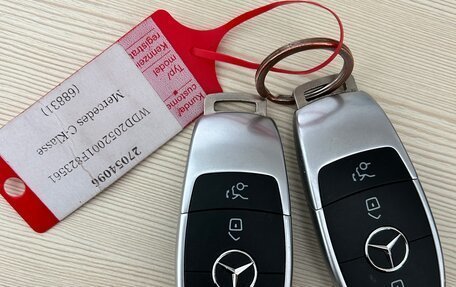 Mercedes-Benz C-Класс, 2018 год, 1 850 000 рублей, 8 фотография