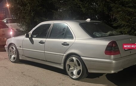 Mercedes-Benz C-Класс, 1999 год, 500 000 рублей, 2 фотография