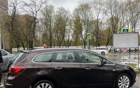 Opel Astra J, 2012 год, 899 999 рублей, 3 фотография