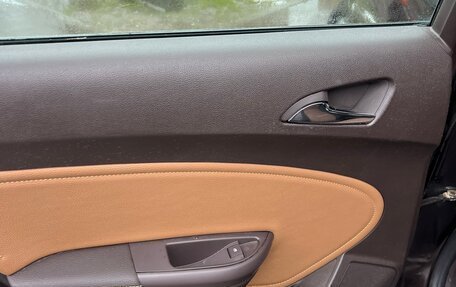 Opel Astra J, 2012 год, 899 999 рублей, 11 фотография