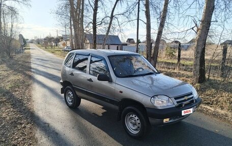 Chevrolet Niva I рестайлинг, 2006 год, 299 000 рублей, 3 фотография