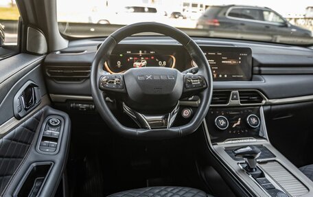 CheryExeed TXL, 2022 год, 2 598 000 рублей, 15 фотография