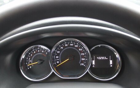 Renault Logan II, 2019 год, 1 259 000 рублей, 11 фотография