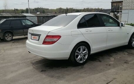 Mercedes-Benz C-Класс, 2010 год, 680 000 рублей, 4 фотография