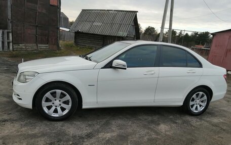 Mercedes-Benz C-Класс, 2010 год, 680 000 рублей, 6 фотография