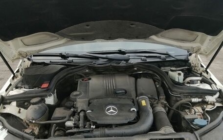 Mercedes-Benz C-Класс, 2010 год, 680 000 рублей, 11 фотография