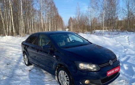 Volkswagen Polo VI (EU Market), 2011 год, 790 000 рублей, 1 фотография