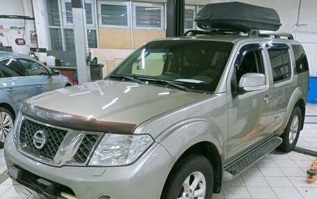 Nissan Pathfinder, 2011 год, 1 250 000 рублей, 1 фотография