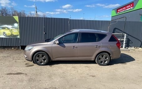 KIA cee'd I рестайлинг, 2011 год, 820 000 рублей, 2 фотография