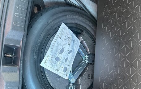 Toyota RAV4, 2021 год, 3 500 000 рублей, 8 фотография