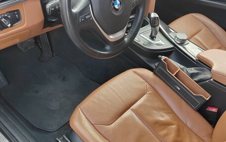 BMW 3 серия, 2017 год, 2 450 000 рублей, 13 фотография