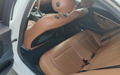 BMW 3 серия, 2017 год, 2 450 000 рублей, 11 фотография