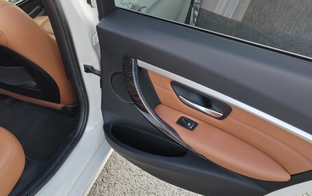 BMW 3 серия, 2017 год, 2 450 000 рублей, 15 фотография