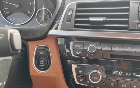 BMW 3 серия, 2017 год, 2 450 000 рублей, 23 фотография