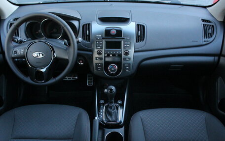 KIA Cerato III, 2012 год, 995 000 рублей, 7 фотография