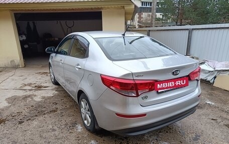 KIA Rio III рестайлинг, 2015 год, 1 030 000 рублей, 4 фотография