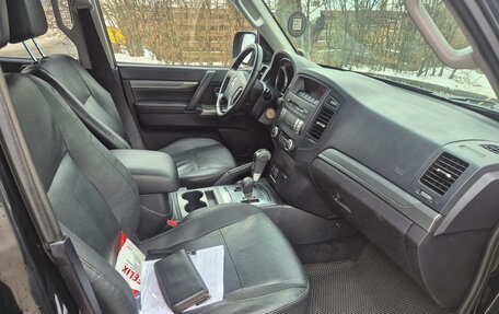 Mitsubishi Pajero IV, 2011 год, 2 050 000 рублей, 4 фотография