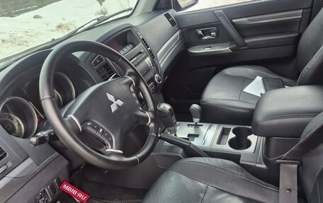 Mitsubishi Pajero IV, 2011 год, 2 050 000 рублей, 6 фотография