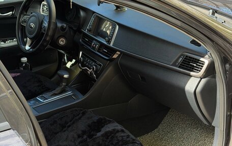 KIA K5 II, 2018 год, 1 900 000 рублей, 3 фотография