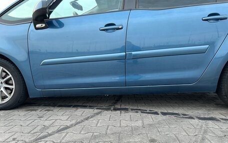 Citroen C4 Picasso II рестайлинг, 2009 год, 666 000 рублей, 10 фотография