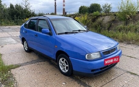 SEAT Cordoba II, 1997 год, 195 000 рублей, 9 фотография