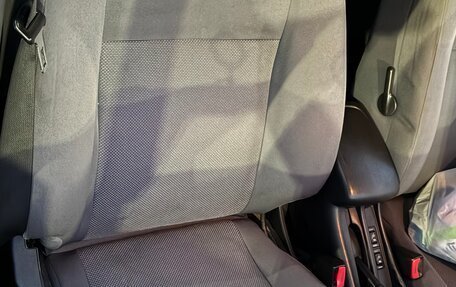 Nissan Almera, 2005 год, 350 000 рублей, 17 фотография