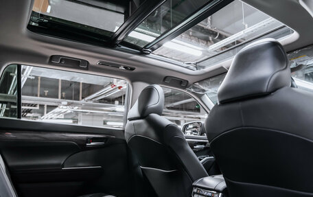 Toyota Highlander, 2026 год, 5 650 000 рублей, 2 фотография