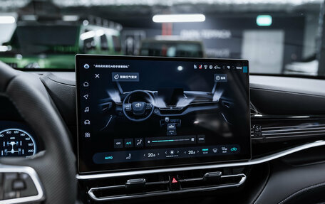 Toyota Highlander, 2026 год, 5 650 000 рублей, 25 фотография