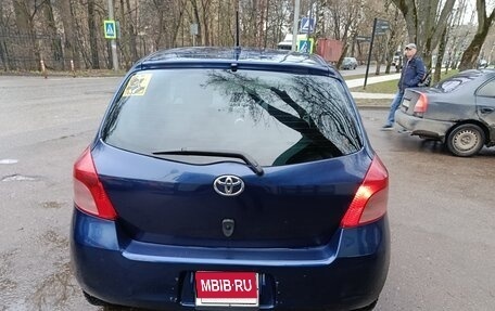 Toyota Vitz, 2005 год, 610 000 рублей, 2 фотография