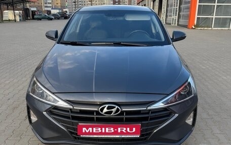 Hyundai Elantra VI рестайлинг, 2019 год, 2 050 000 рублей, 1 фотография