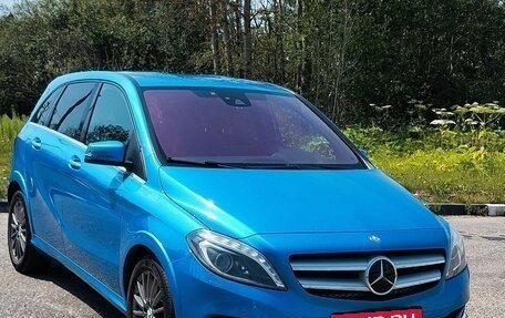 Mercedes-Benz B-Класс, 2015 год, 1 500 000 рублей, 1 фотография