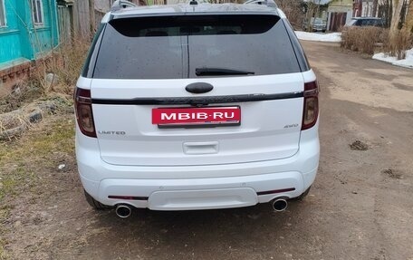 Ford Explorer VI, 2013 год, 1 500 000 рублей, 2 фотография