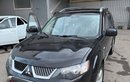 Mitsubishi Outlander III рестайлинг 3, 2007 год, 1 050 000 рублей, 6 фотография
