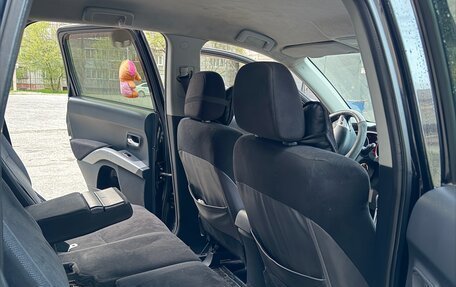 Mitsubishi Outlander III рестайлинг 3, 2007 год, 1 050 000 рублей, 13 фотография