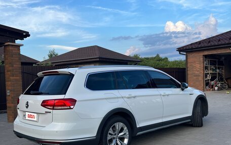 Volkswagen Passat B8 рестайлинг, 2019 год, 3 100 000 рублей, 5 фотография