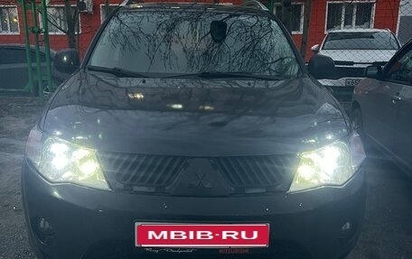 Mitsubishi Outlander III рестайлинг 3, 2007 год, 1 250 000 рублей, 4 фотография