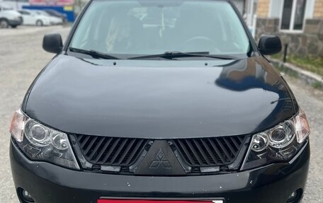 Mitsubishi Outlander III рестайлинг 3, 2007 год, 1 250 000 рублей, 6 фотография