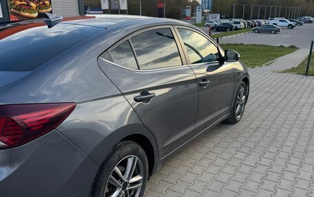 Hyundai Elantra VI рестайлинг, 2019 год, 2 050 000 рублей, 4 фотография