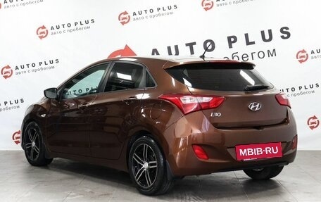 Hyundai i30 II рестайлинг, 2012 год, 979 000 рублей, 2 фотография
