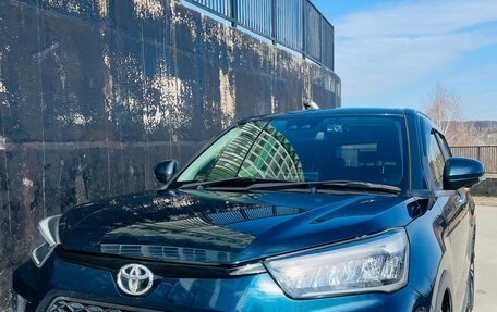 Toyota Raize I, 2020 год, 1 835 000 рублей, 2 фотография