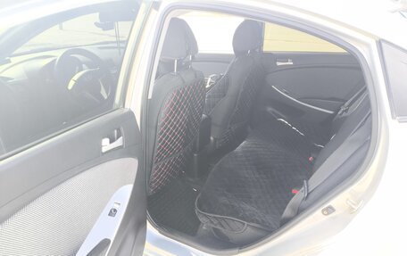 Hyundai Solaris II рестайлинг, 2013 год, 670 000 рублей, 7 фотография