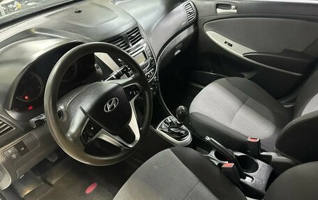 Hyundai Solaris II рестайлинг, 2013 год, 625 000 рублей, 8 фотография