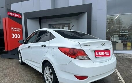 Hyundai Solaris II рестайлинг, 2013 год, 625 000 рублей, 18 фотография