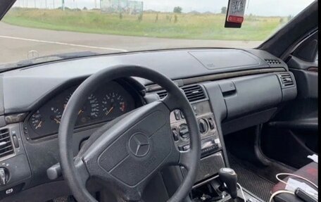 Mercedes-Benz E-Класс, 1997 год, 3 фотография