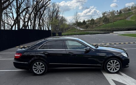 Mercedes-Benz E-Класс, 2011 год, 16 фотография