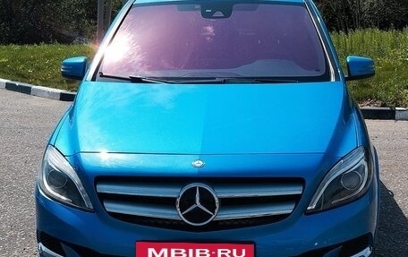 Mercedes-Benz B-Класс, 2015 год, 1 500 000 рублей, 3 фотография