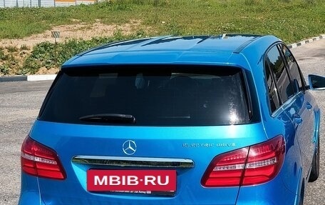 Mercedes-Benz B-Класс, 2015 год, 1 500 000 рублей, 4 фотография